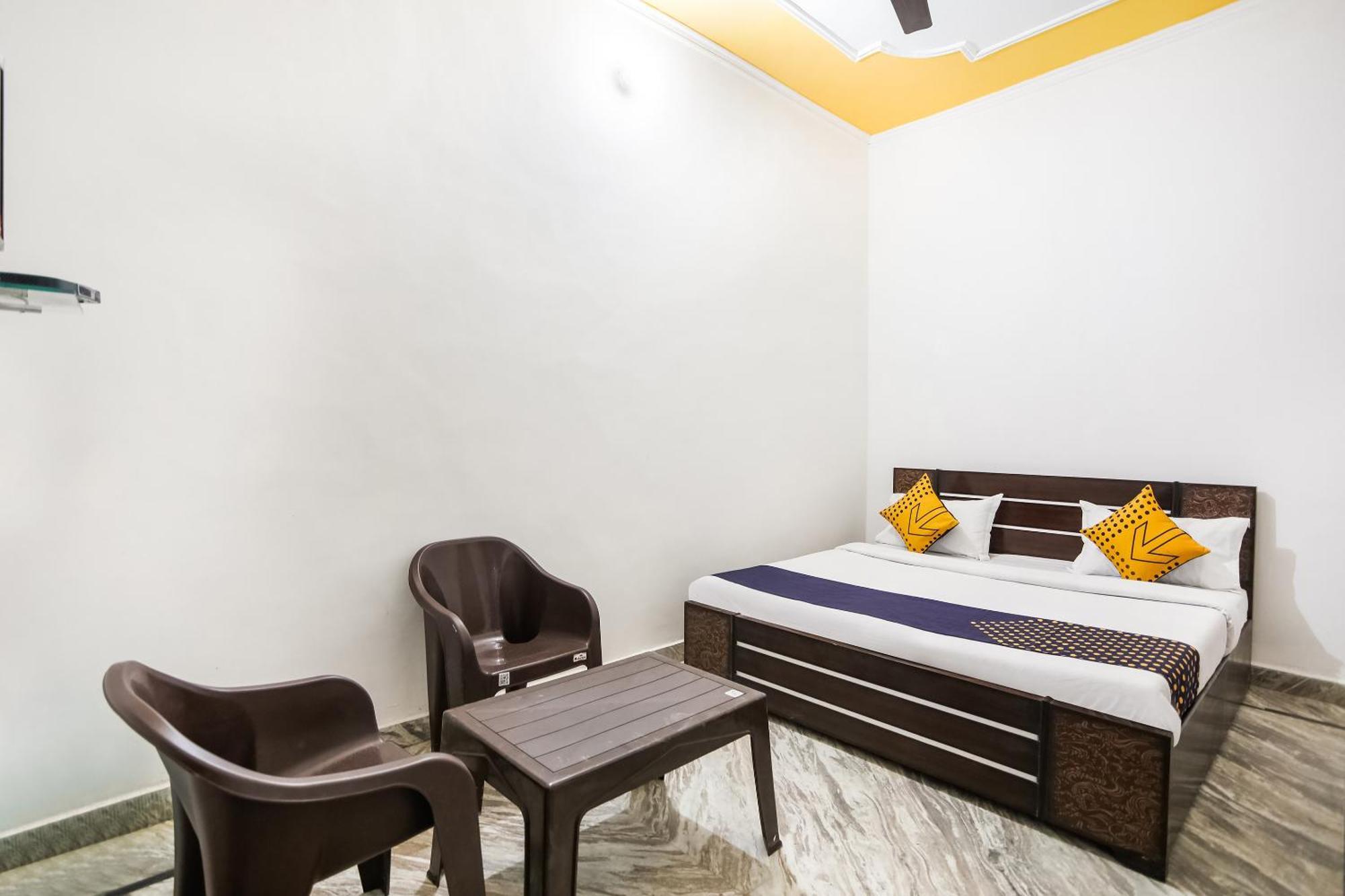Hotel O Dollar Faridabad Buitenkant foto